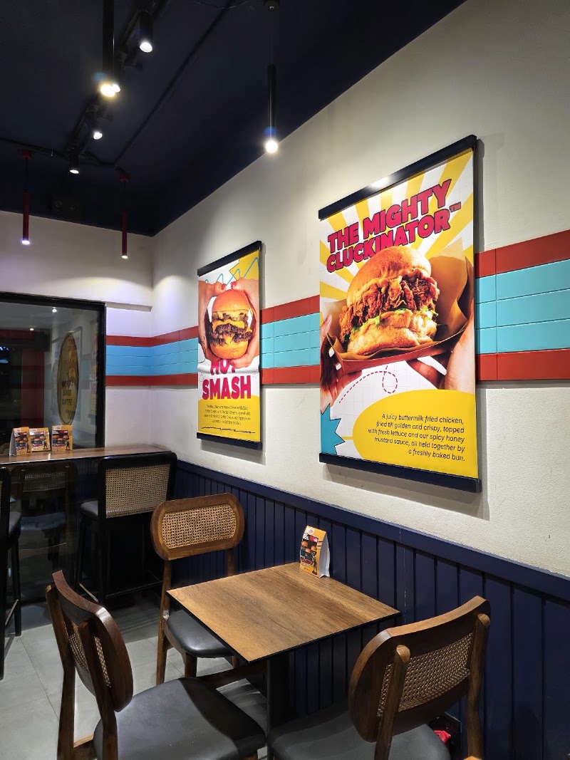 GOOD FLIPPIN' BURGERS® - HSR Layout - GOOD FLIPPIN' BURGERS® - HSR Layout, Hotel Twin Tulips, Ground Floor, 1086/A 14th Main, 18th Cross Rd, 3rd Sector, HSR Layout, Bengaluru, Karnataka 560102, India