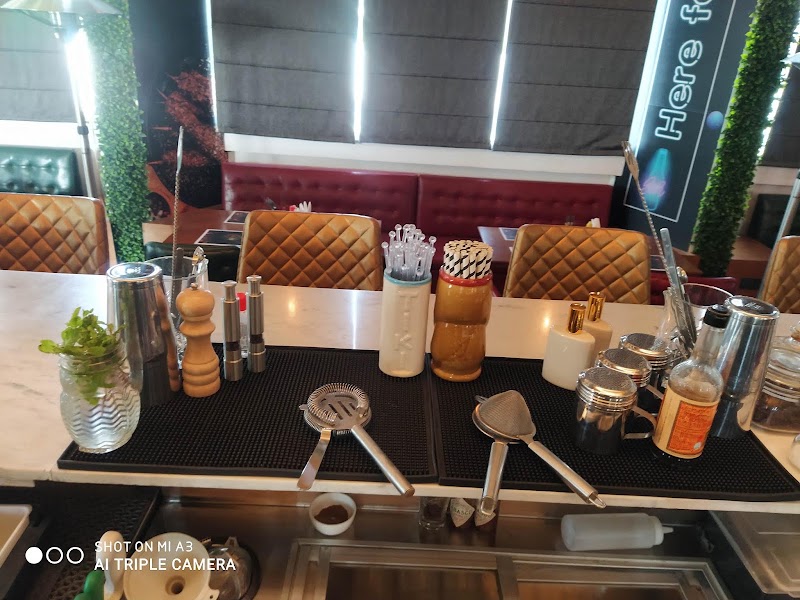 M3M Cosmopolitan - M3M Cosmopolitan 12th Cosmopolitan, Golf Course Ext Rd, Badshahpur, Sector 66, Gurugram, Haryana 122101, India