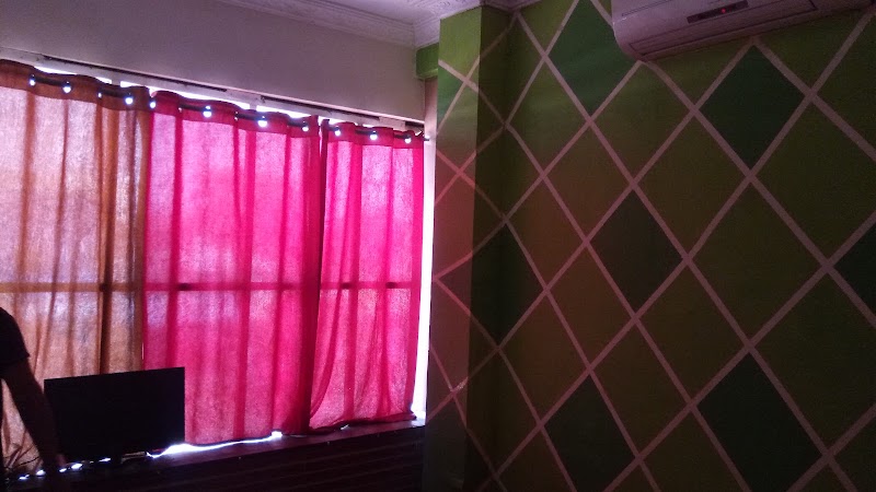 hotel glassy - hotel glassy Nandini Rd, Durgpara, Subhash Nagar, Bhilai, Chhattisgarh 490026, India