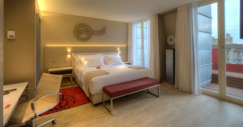 Hotel NH Collection Porto Batalha - Hotel NH Collection Porto Batalha, Praça da Batalha 60, 4000-171 Porto, Portugal