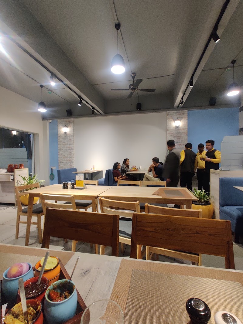 Kytchens - Chembur - Kytchens - Chembur 277, Maruti Compound, Nityanand Baug Rd, next to Sabri Shivam Tower, Chembur Colony, Chembur, Mumbai, Maharashtra 400074, India