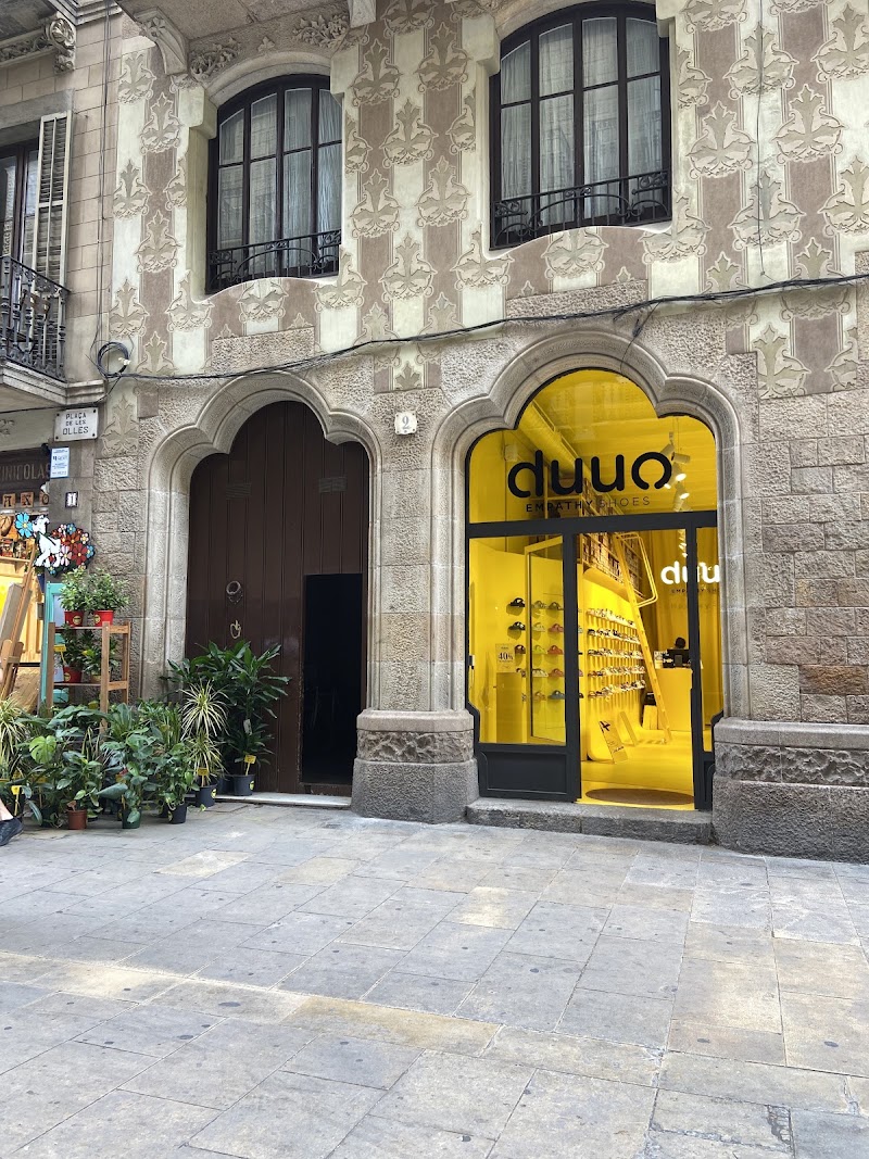 DUUO Shoes - El Born - DUUO Shoes - El Born Plaça de les Olles, 2, Ciutat Vella, 08003 Barcelona, Spain