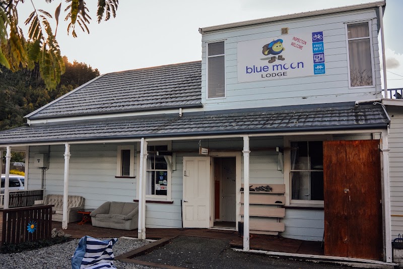 Bluemoon Lodge - Bluemoon Lodge, 48 Main Road, Havelock 7100, New Zealand