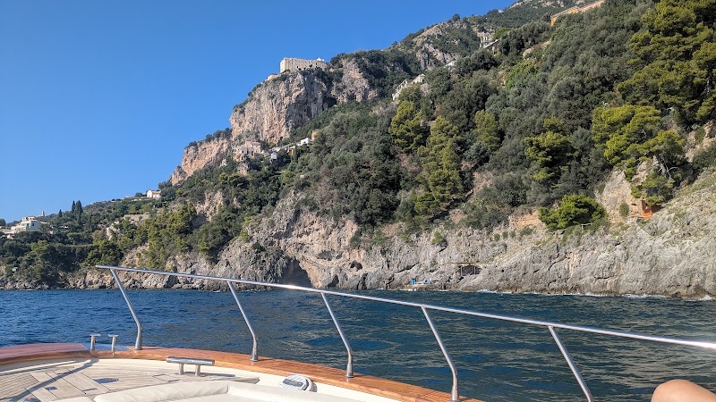 Cruise & Snorkel Amalfi Coast - Amalfi Boat Tours - Cruise & Snorkel Amalfi Coast - Amalfi Boat Tours, Molo, Darsena, 84011 Amalfi SA, Italy