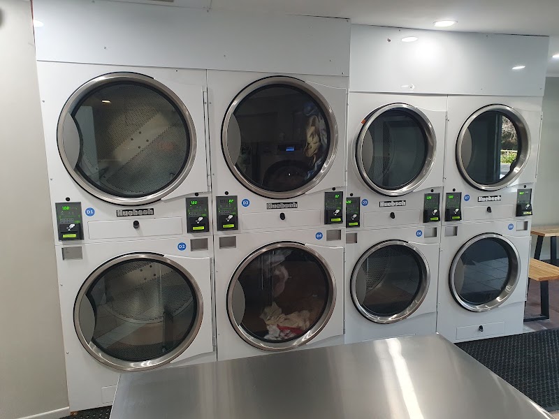 Lisa's Laundromat-Ngapuna - Lisa's Laundromat-Ngapuna 258 Te Ngae Road, Ngapuna, Rotorua 3010, New Zealand