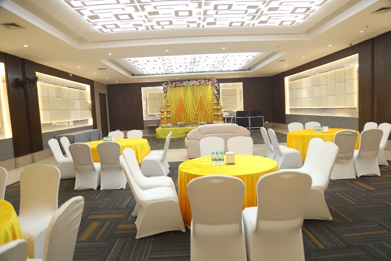 Royal Imperio - Royal Imperio Eros Garden, opposite supreme hospital, Charmwood Village, Sector 39, Faridabad, Haryana 121009, India