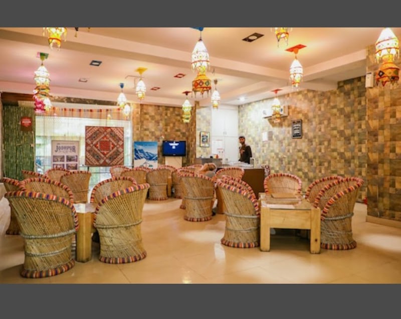 Hotel The Heritage Castle - Hotel The Heritage Castle 218, Mirza Ismail Rd, opposite All India Radio Station, near GANPATI PLAZA, Gopalbari, Jaipur, Rajasthan 302001, India
