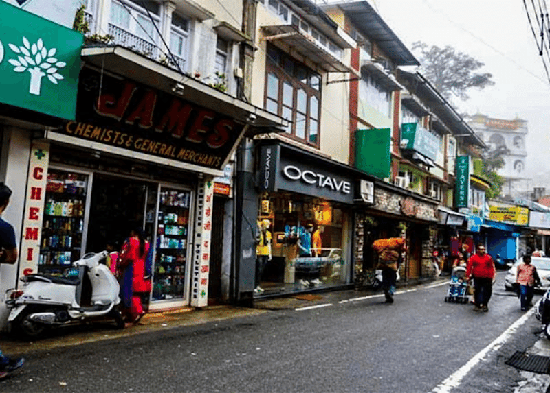 The Mall Road - The Mall Road F34Q+MV4, Mall Rd, Luxmanpuri, Rajmandi, Landour, Mussoorie, Uttarakhand 248179, India