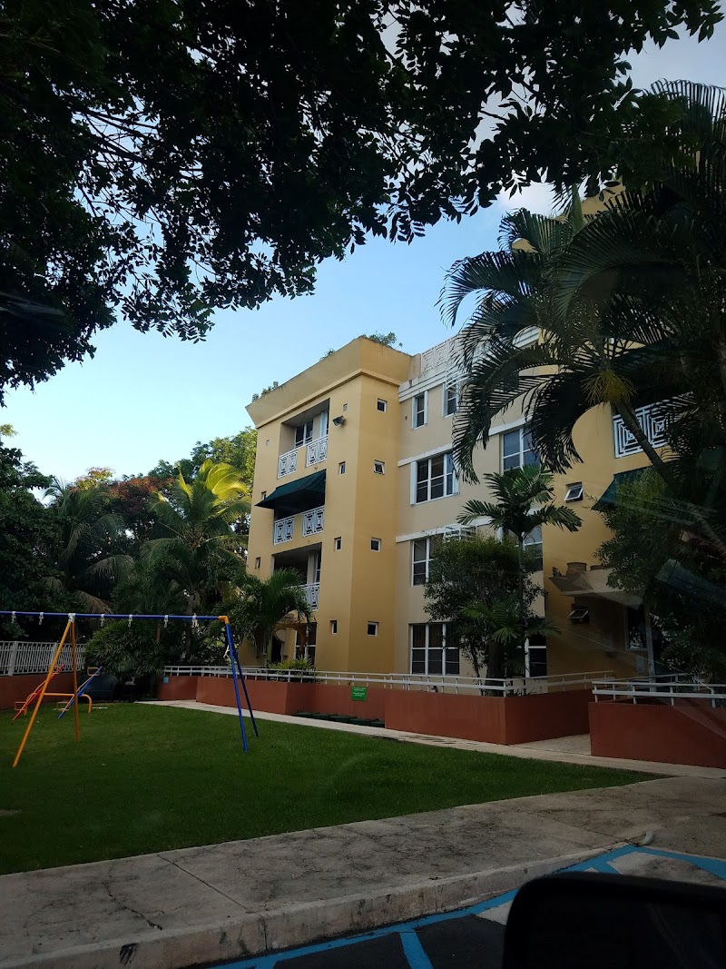 Villas de Parkville 2 - Villas de Parkville 2 55 Ave Lopategui, Guaynabo, 00969, Puerto Rico