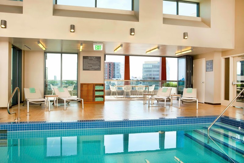 Residence Inn by Marriott Boston Back Bay/Fenway - Residence Inn by Marriott Boston Back Bay/Fenway, 125 Brookline Ave, Boston, MA 02215, USA