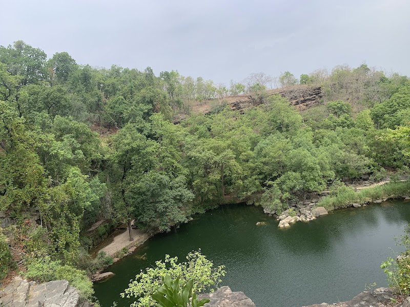 Panna Tiger Reserve - Panna Tiger Reserve, Mohan Niwas Palace, Gahra - Kunjvan Rd, Rani Baag, Panna, Madhya Pradesh 488001, India