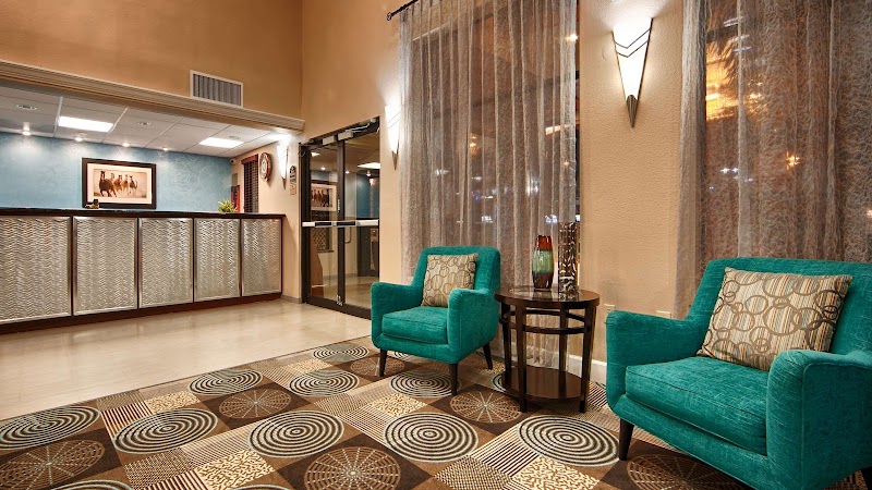 Days Inn & Suites Sam Houston Tollway - Days Inn & Suites Sam Houston Tollway 8049 North Sam Houston Pkwy W, Houston, TX 77064, USA