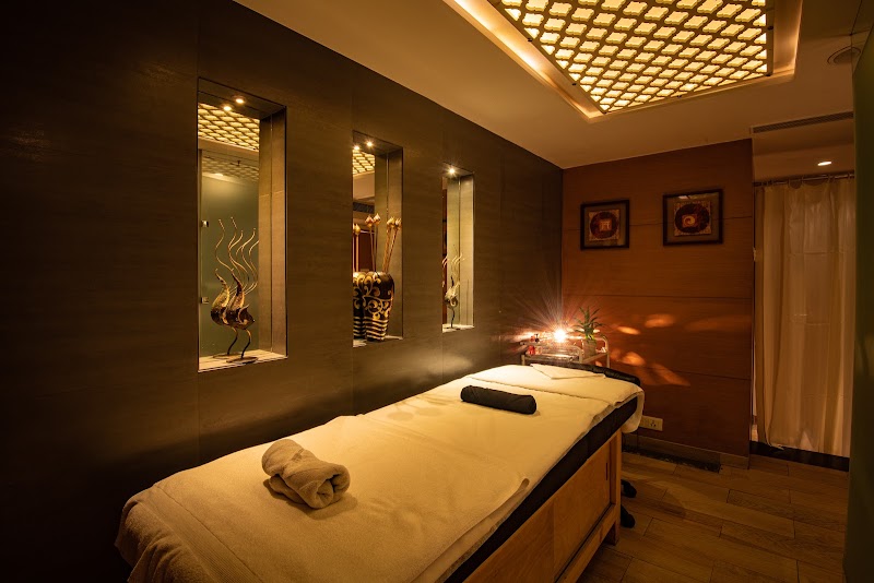 Hotel Kanha Shyam - Hotel Kanha Shyam 22/1, Strachey Road, Civil Lines, Prayagraj, Uttar Pradesh 211001, India