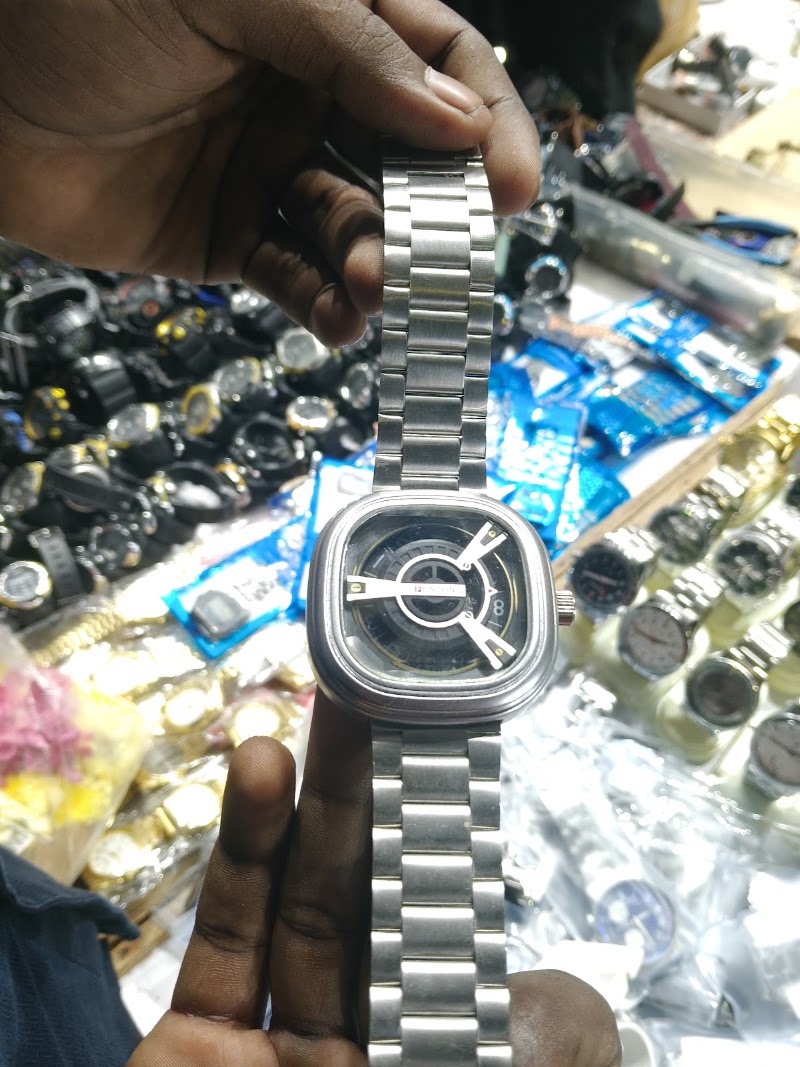 Shopping Street - Shopping Street 25, Ranganathan St, Near Mambalam, Railway Station, Postal Colony, T. Nagar, Chennai, Tamil Nadu 600017, India