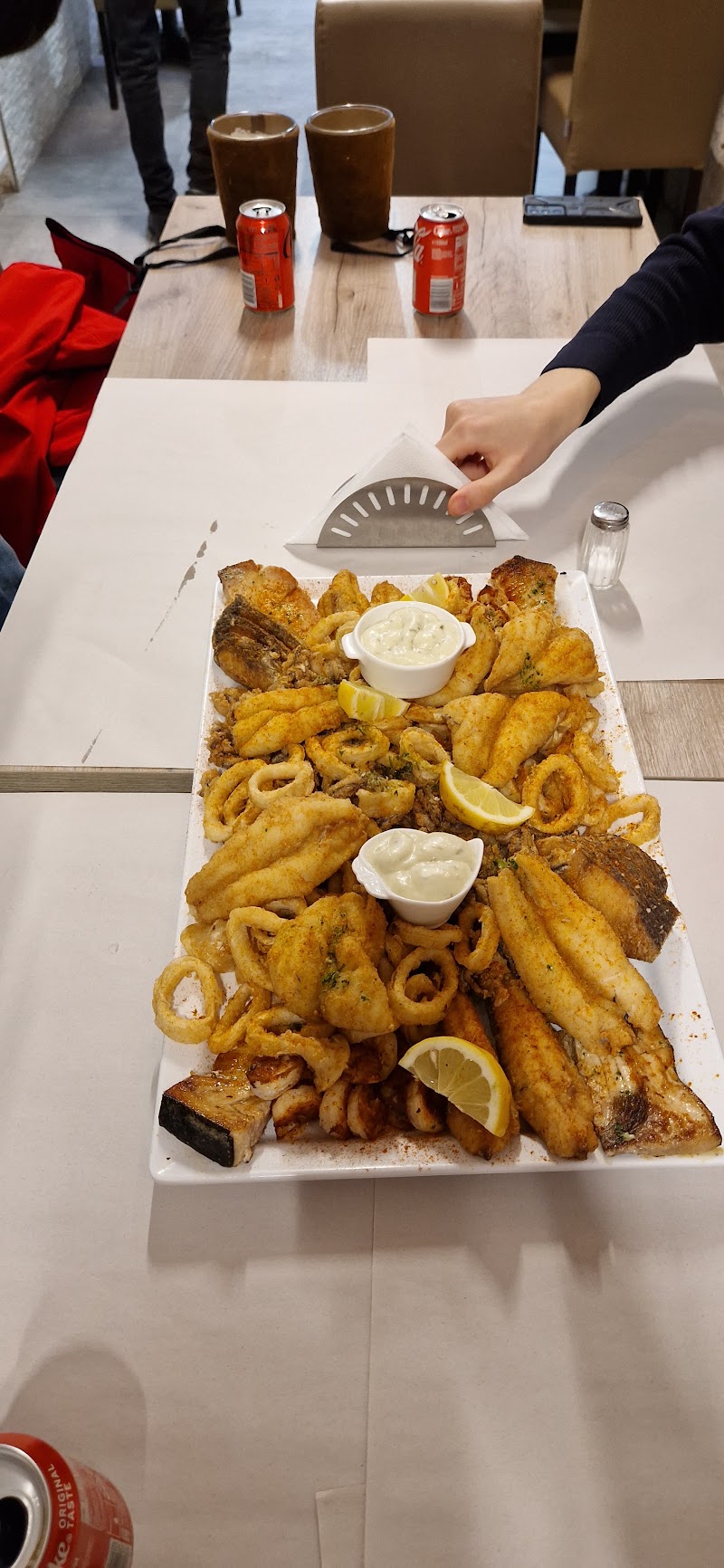 Vishandel Gibraltar - Vishandel Gibraltar, Pretoriusstraat 92A, 1092 GL Amsterdam, Netherlands