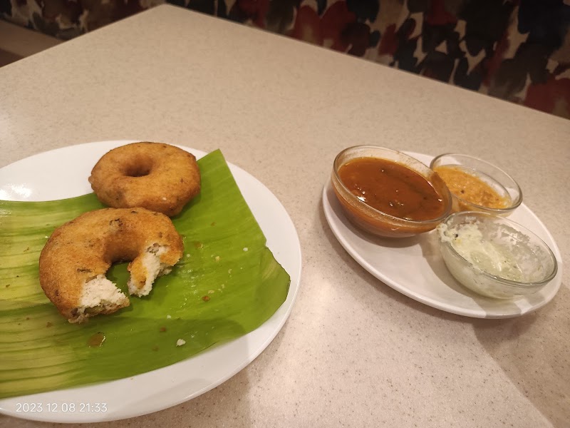 Greens - Greens Shop No. 10,11, 12, Linkway Estate, New Link Rd, Malad, Mindspace, Malad West, Mumbai, Maharashtra 400064, India