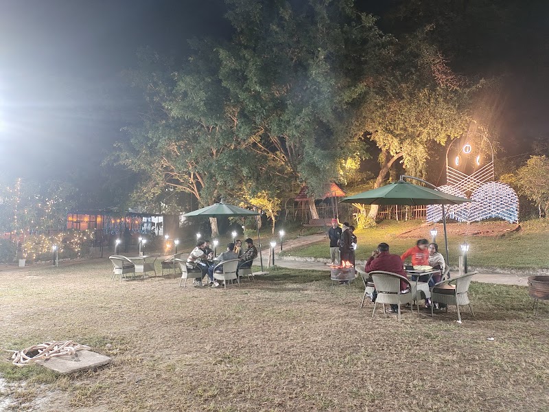 Pine Villa Cafe - Pine Villa Cafe Lajpat Children Park, Swami Vivekanand Rd, Adampur, Bhagalpur, Bihar 812001, India