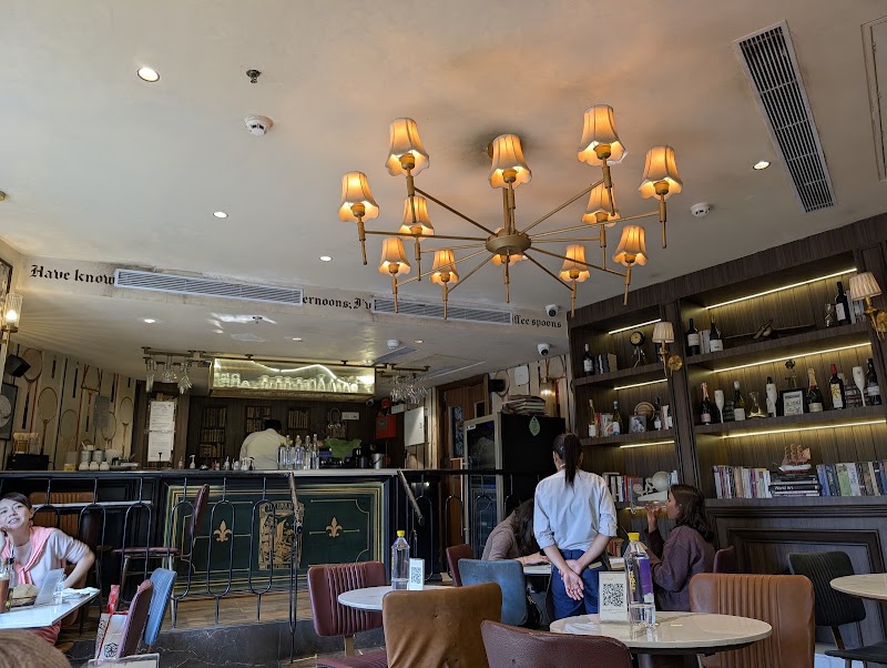 ButterHands by Melt House - ButterHands by Melt House Corner unit, Ground floor, 32nd Avenue, Sector 15 Part 2, Sector 15, Gurugram, Haryana 122001, India