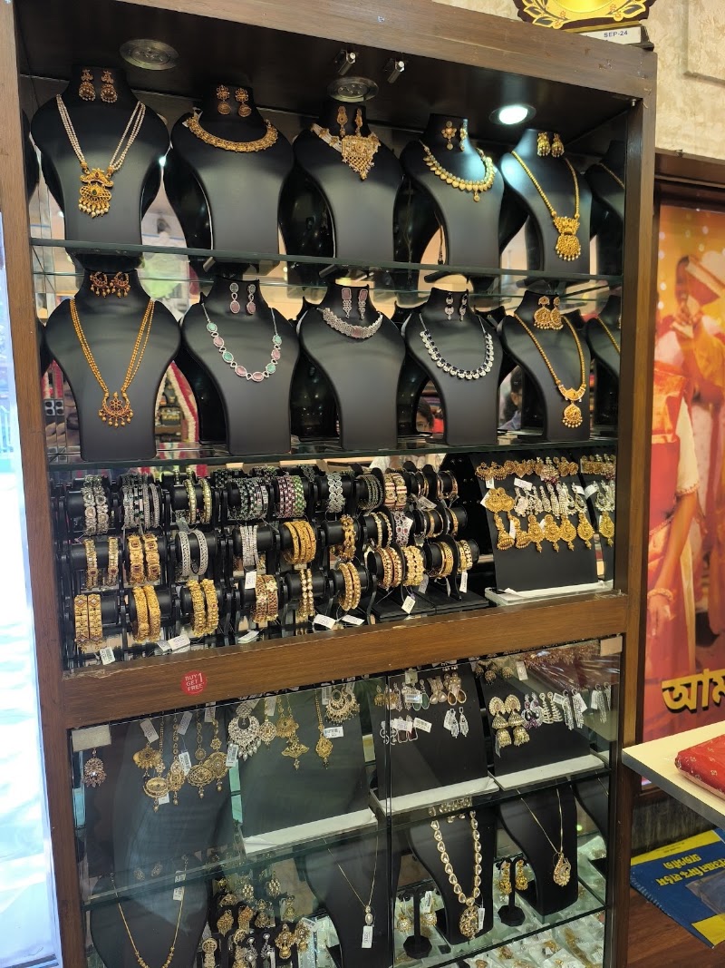 Indian Silk House Agencies Rash Behari Avenue - Indian Silk House Agencies Rash Behari Avenue, 129A, Rash Behari Ave, Triangular Park, Dover Terrace, Ballygunge, Kolkata, West Bengal 700029, India