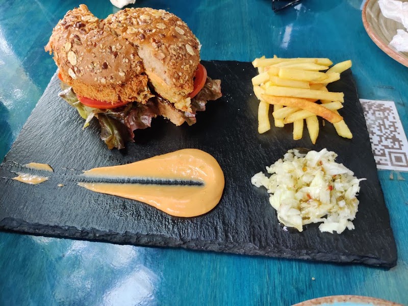 Una by Garde Manger - Una by Garde Manger 35, Jalvihar Colony Chowk, 6MQ4+6FH, 35, Jalvihar Colony Rd, Jal Vihar Colony, Civil Lines, Raipur, Chhattisgarh 492001, India
