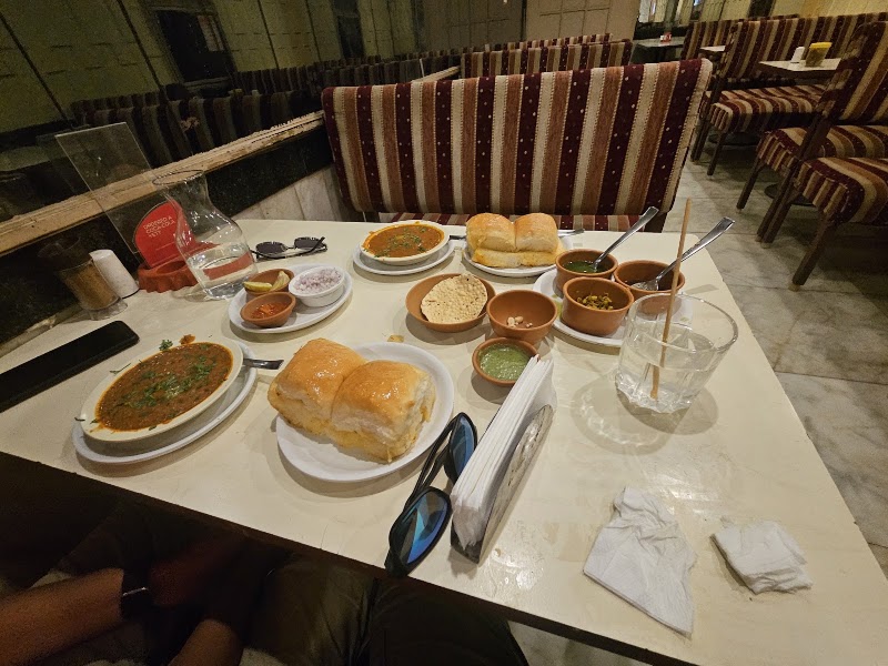 Vithal's Family Restaurant and Bar - Vithal's Family Restaurant and Bar 13/15, a.k Naik Marg, near mukta cinema cst, Azad Maidan, Fort, Mumbai, Maharashtra 400001, India