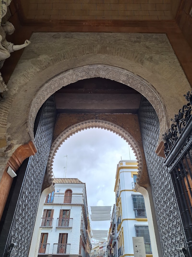 Door of Forgiveness - Door of Forgiveness C. Alemanes, s/n, Casco Antiguo, 41004 Sevilla, Spain