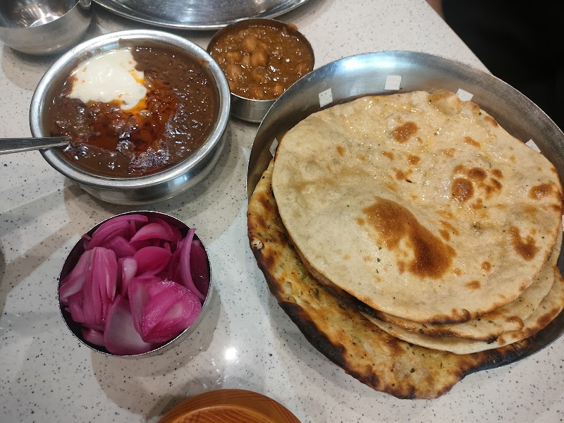 Bharawan Da Dhaba - Bharawan Da Dhaba MV46+XM2, Gumtala Sub Urban, B - Block, Ranjit Avenue, Amritsar, Punjab 143001, India