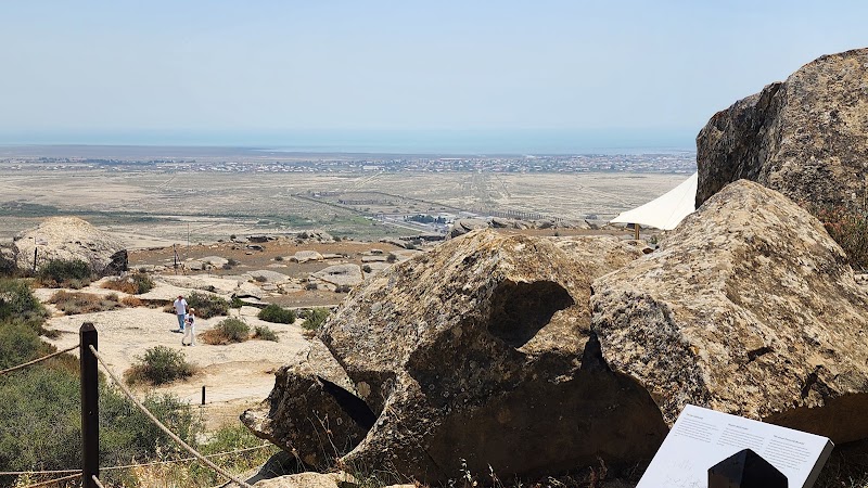 Gobustan National Historical-Artistic Preserve Museum - Gobustan National Historical-Artistic Preserve Museum 496H+MGM, Azerbaijan