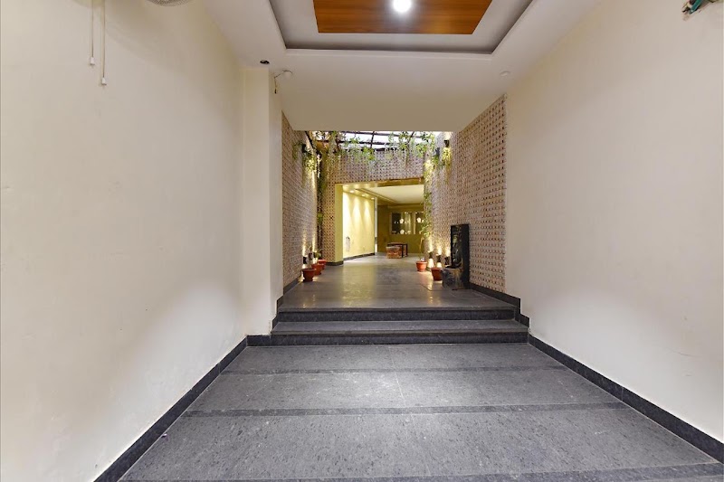 Hotel Wind Palace - Hotel Wind Palace, meters away from, Jorawar Singh Gate, 100, Amer Rd, opp. Ridhi Sidhi textiles, Govind Nagar West, Brahampuri, Jaipur, Jaipur Nagar Nigam Area, Rajasthan 302002, India