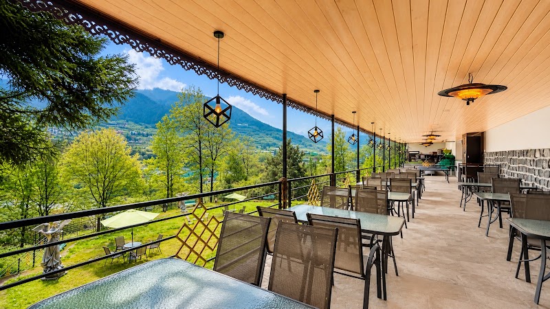 KHANGRI KARPO RETREAT & SPA - KHANGRI KARPO RETREAT & SPA Purano Bank, Lachung, Sikkim 737120, India