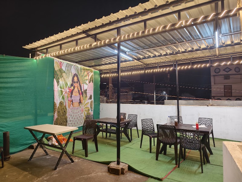 Shree Sakhi Cafe