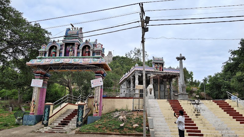 Shri Mahima Ranganathaswami Temple - Shri Mahima Ranganathaswami Temple, 57CJ+JGH, Kerekatthiganuru, Mahimapura, Karnataka 562111, India