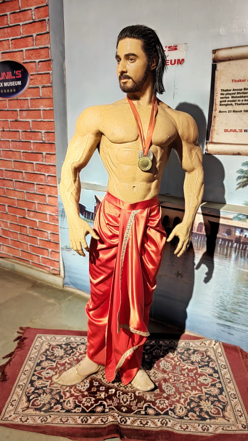 Sunil's Celebrity Wax Museum - Sunil's Celebrity Wax Museum Lonavala Junction, Lonavla Square Mall, Takve Kurth, Thombrewadi, Pune, Lonavala, Maharashtra 410401, India