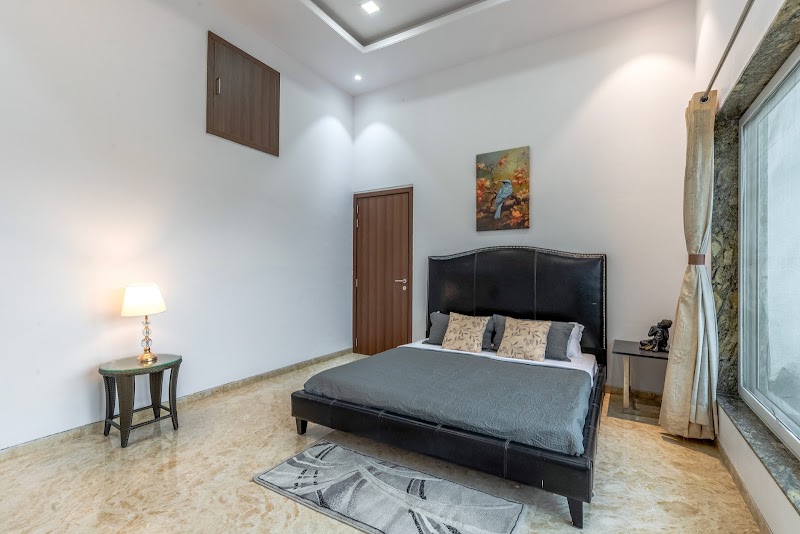 StayVista at Aravali Villa | Premium Villa with Swimming Pool in Udaipur - StayVista at Aravali Villa | Premium Villa with Swimming Pool in Udaipur JMJ7+HP7, Tiger Hills, Badgaon, Lai Ka Gurha, Udaipur, Rajasthan 313011, India