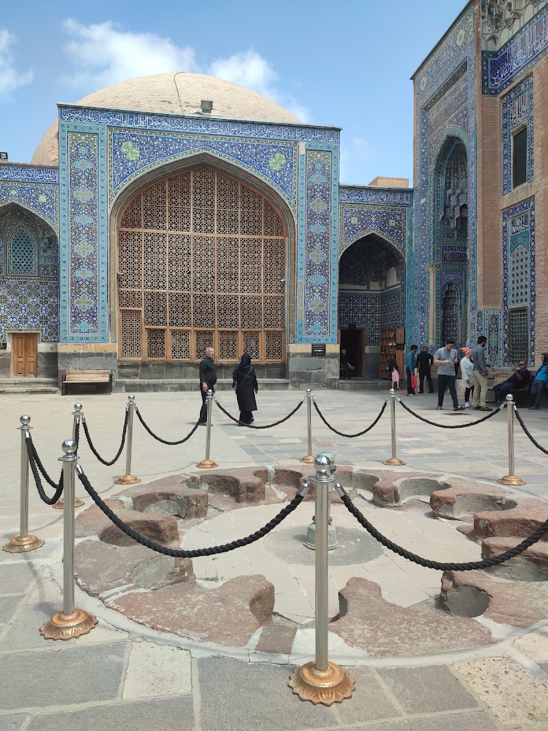 موزه چینی‌خانه - موزه چینی‌خانه, استان اردبیل، Ali Qapo، Sheikh Safiuddin Ardabili St، 67XR+6JR, Iran