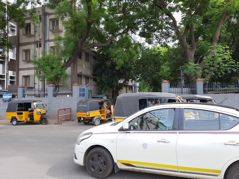 Jubili Gate, CMC Vellore - Jubili Gate, CMC Vellore W4FP+MQH, Sripuram, Vellore, Tamil Nadu 632004, India