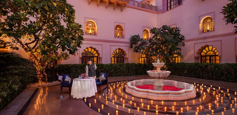Taj Hari Mahal, Jodhpur - Taj Hari Mahal, Jodhpur 5, Residency Rd, near Badminton court, Surya Colony, Jodhpur, Rajasthan 342011, India