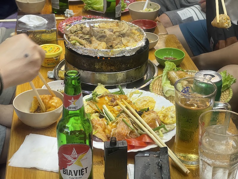 하노이 맥주거리 - 하노이 맥주거리 5 P. Tạ Hiện, Phố cổ Hà Nội, Hoàn Kiếm, Hà Nội 10000, Vietnam