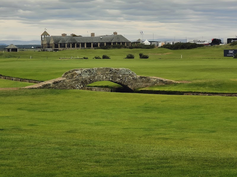 Swilcan Bridge - Swilcan Bridge, 17 The Links, St Andrews KY16 9JE, UK