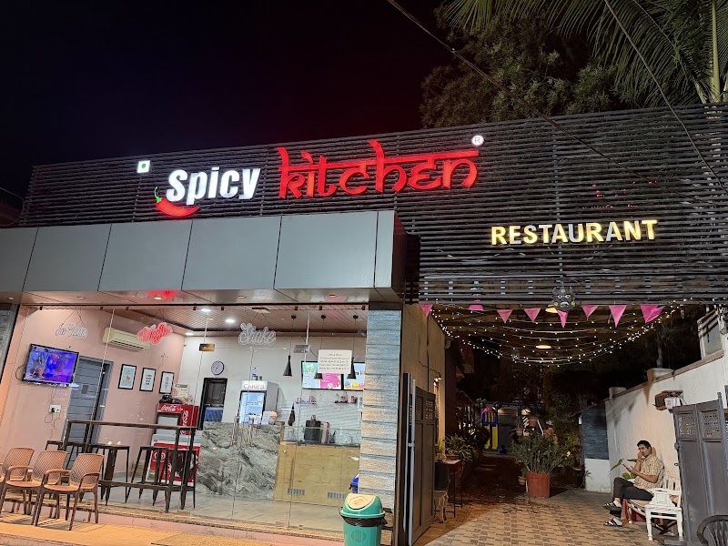 Spicy Kitchen Restaurant - Spicy Kitchen Restaurant &5, Plot No : 4, Pal Rd, near HP Petrol Pump, Roop Nagar, Bhadu Market, Jodhpur, Rajasthan 342014, India