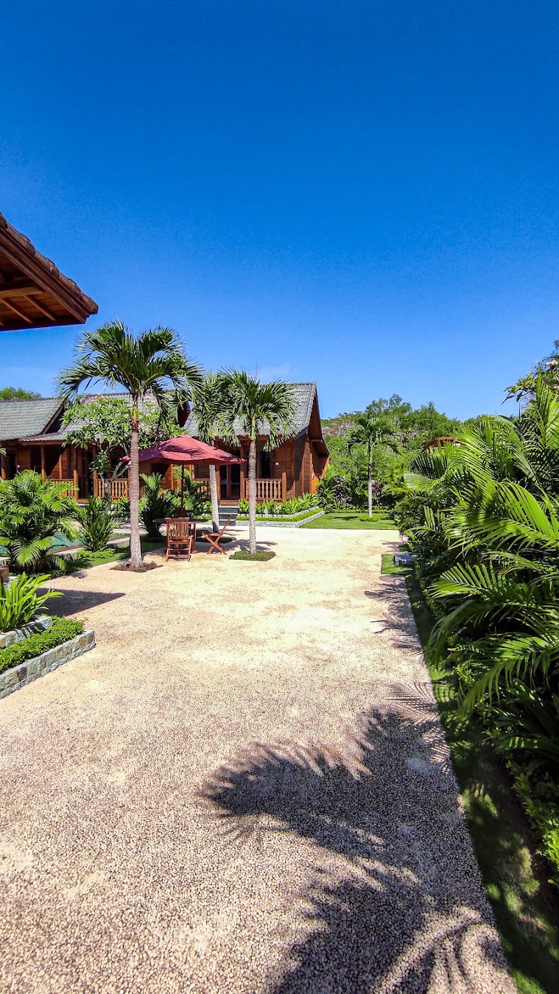 Uluwatu Wooden Villa - Uluwatu Wooden Villa Jalan Raya Uluwatu, Pecatu, Kec. Kuta Sel., Kabupaten Badung, Bali 80361, Indonesia