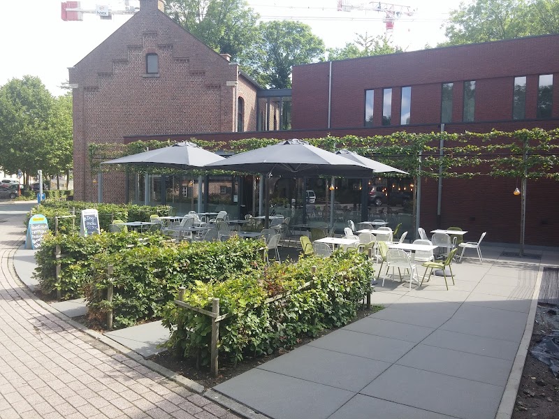 Brasserie De Kapelanij - Brasserie De Kapelanij, Vijverplein 5, 3690 Zutendaal, Belgium
