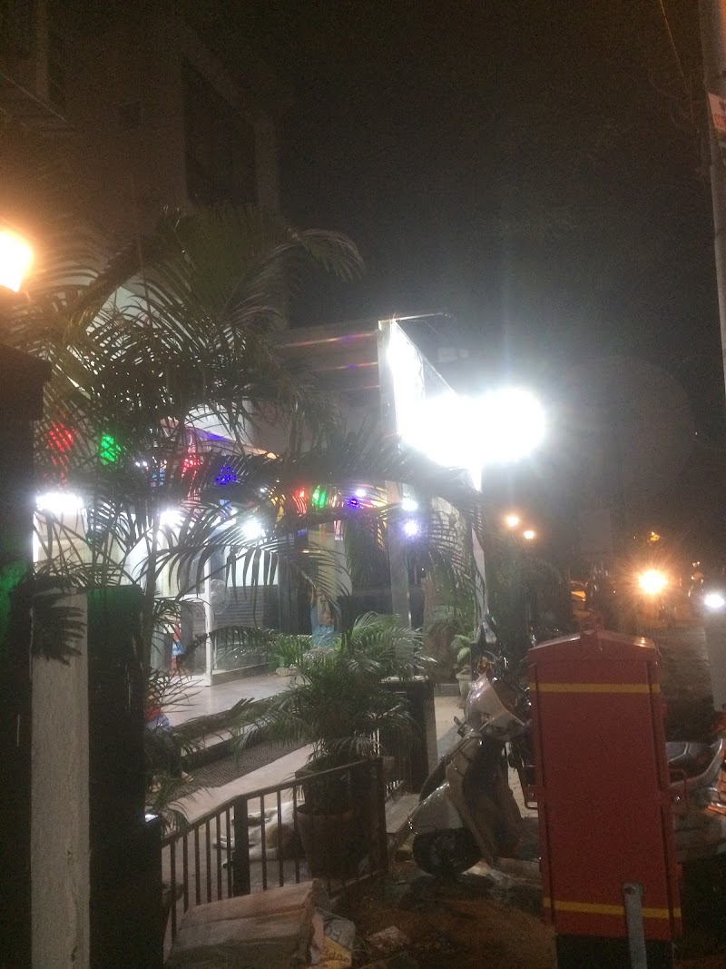 7 Days Art Gallery - 7 Days Art Gallery Radha Narayan, 486, 32nd Rd, opposite Patwardhan Park, Bandra West, Mumbai, Maharashtra 400050, India