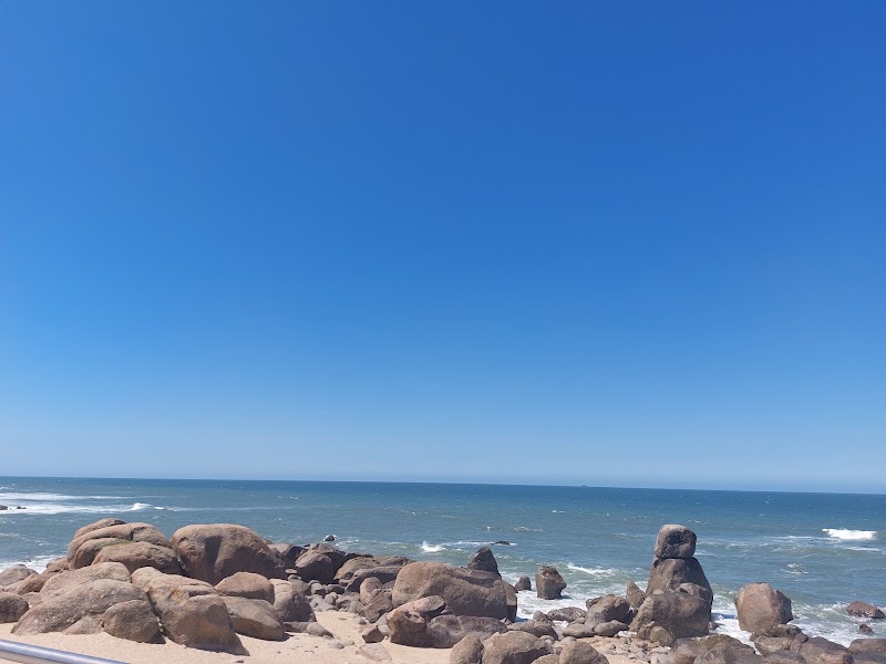 Praia de Lavadores - Praia de Lavadores, Av. da Beira-Mar 751, 4400-382 Vila Nova de Gaia, Portugal