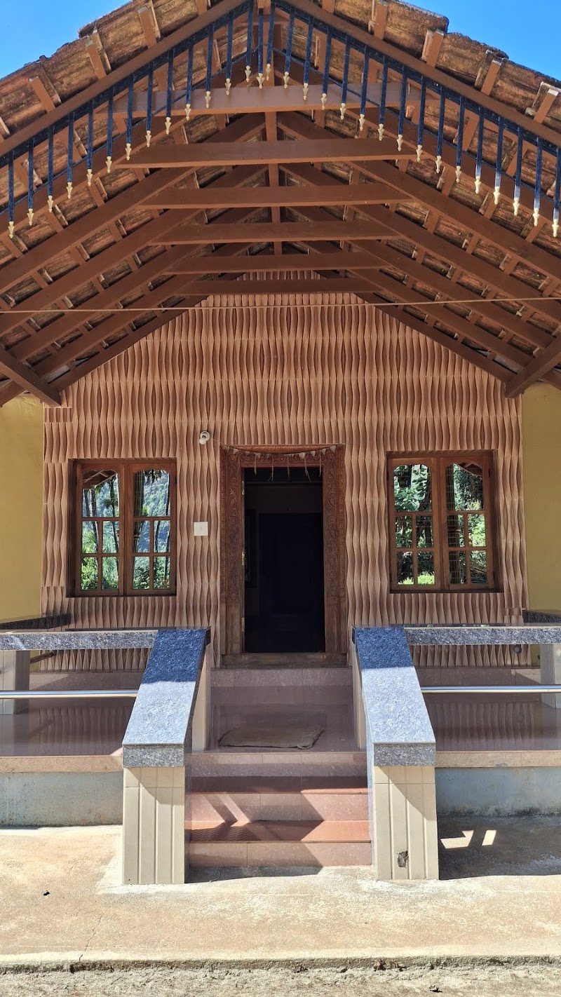 Ravish kudremuka Homestay - Ravish kudremuka Homestay, Peak, Balagal Mullodi Rd, Mullodi, Kudremukha, Kalasa, Karnataka 577124, India