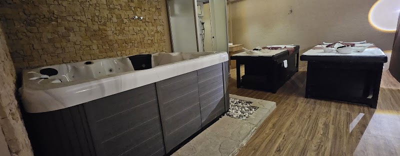 Ziara Spa-Citrus Classic Hotel - Ziara Spa-Citrus Classic Hotel Citrus Classic hotel, B1, Marathahalli - Sarjapur Outer Ring Rd, beside shell petrol bunk, Bellandur, Bengaluru, Karnataka 560103, India