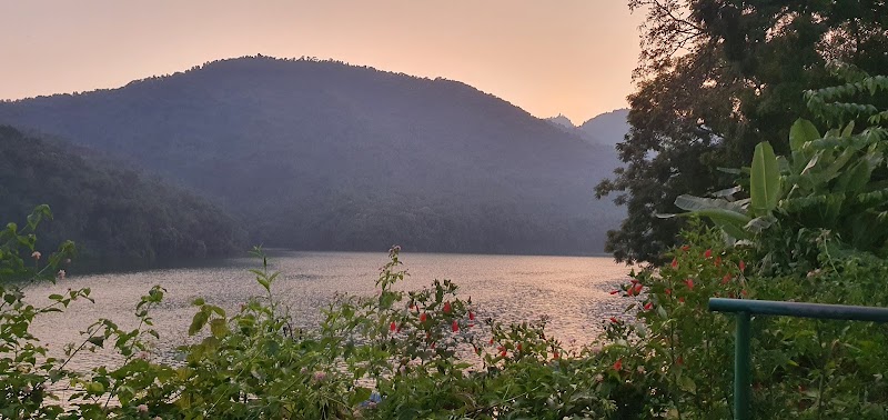 Hotel Lotus Inn - Hotel Lotus Inn, Baidam, Pokhara-6, पोखरा 33700, Nepal