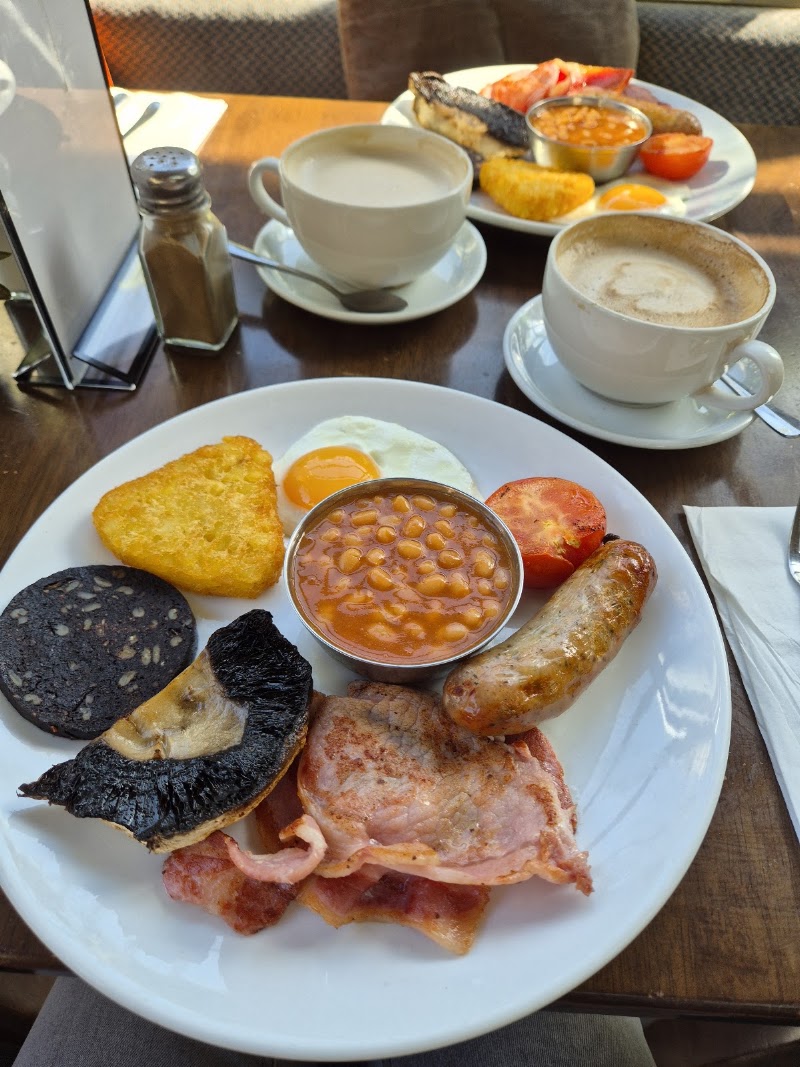 Byward Kitchen and Bar - Byward Kitchen and Bar Byward St, London EC3R 5BJ, UK