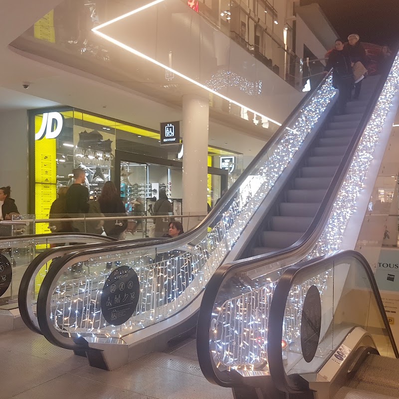 JD Sports - JD Sports, Westfield | Glòries, Av. Diagonal, 208, Sant Martí, 08018 Barcelona, Spain
