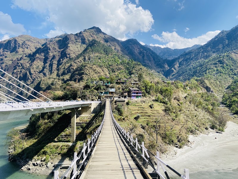 Hanogi Foot Bridge - Hanogi Foot Bridge M4R9+X6H, Hanogi Footbridge, Khahri, Himachal Pradesh 175124, India